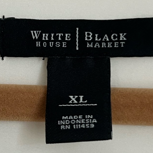 White House Black Market Sleeveless Cream Blouse - Picture 4 of 5